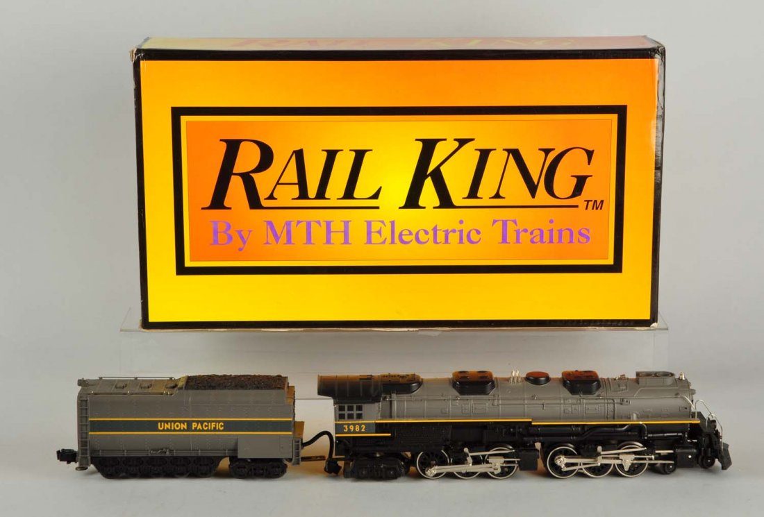 MTH Rail King Union Pacific Challenger Train Set.. (1 of 3)