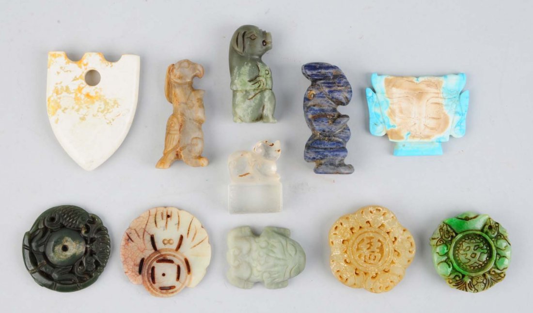 Lot Of 11: Oriental Toggles and Stone Figures. (1 of 1)