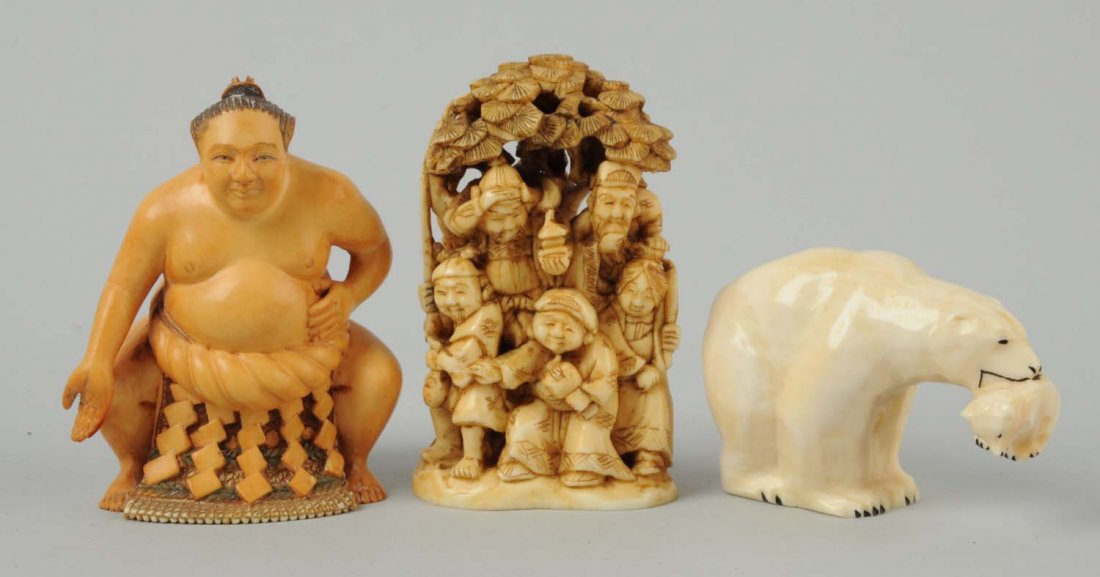 Lot Of 3: Japanese Netsuke & Random Items. (1 of 2)