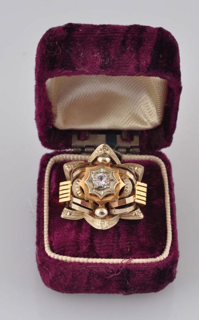 18K Yellow Gold Men's Ring with Diamond. (1 of 9)