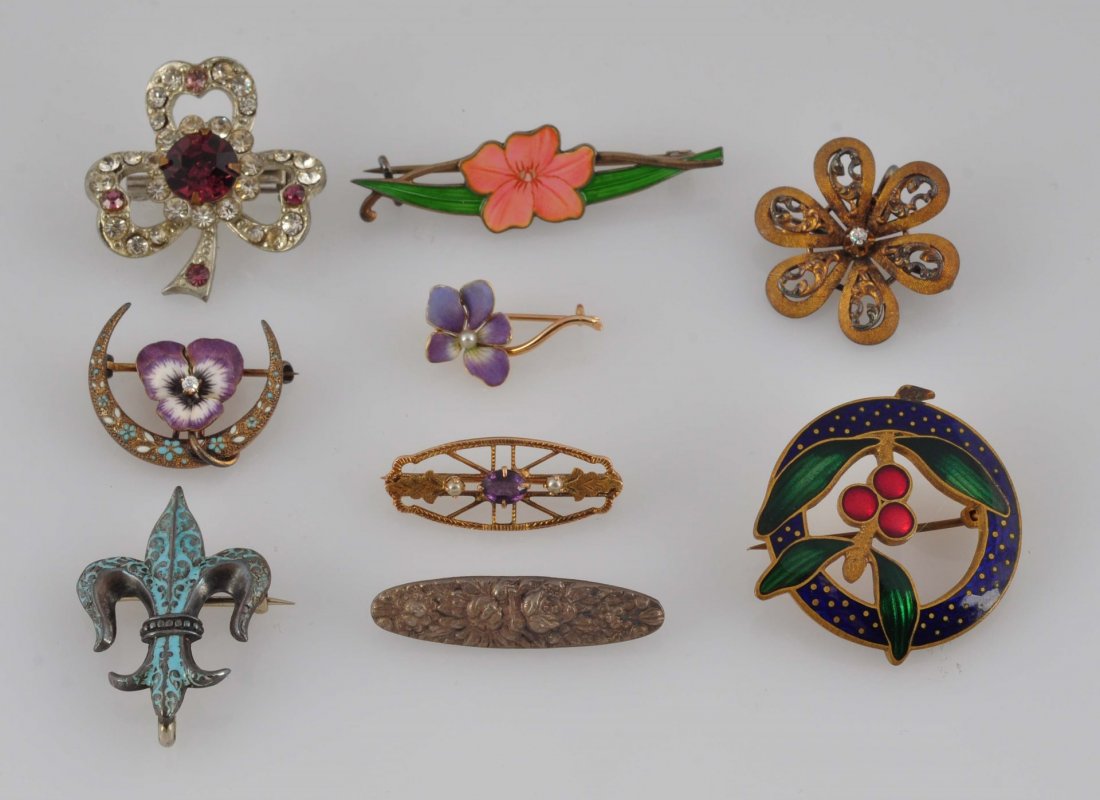 Lot Of 9: Pins. (1 of 4)