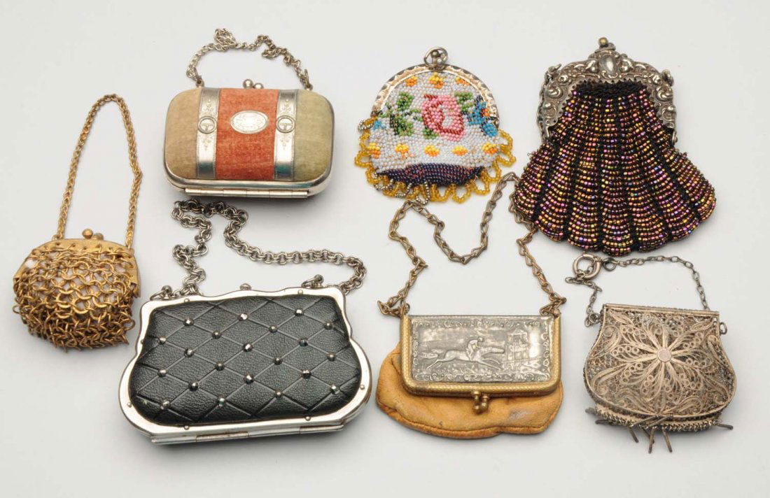 Lot of 7: Doll Coin Purses. (1 of 1)