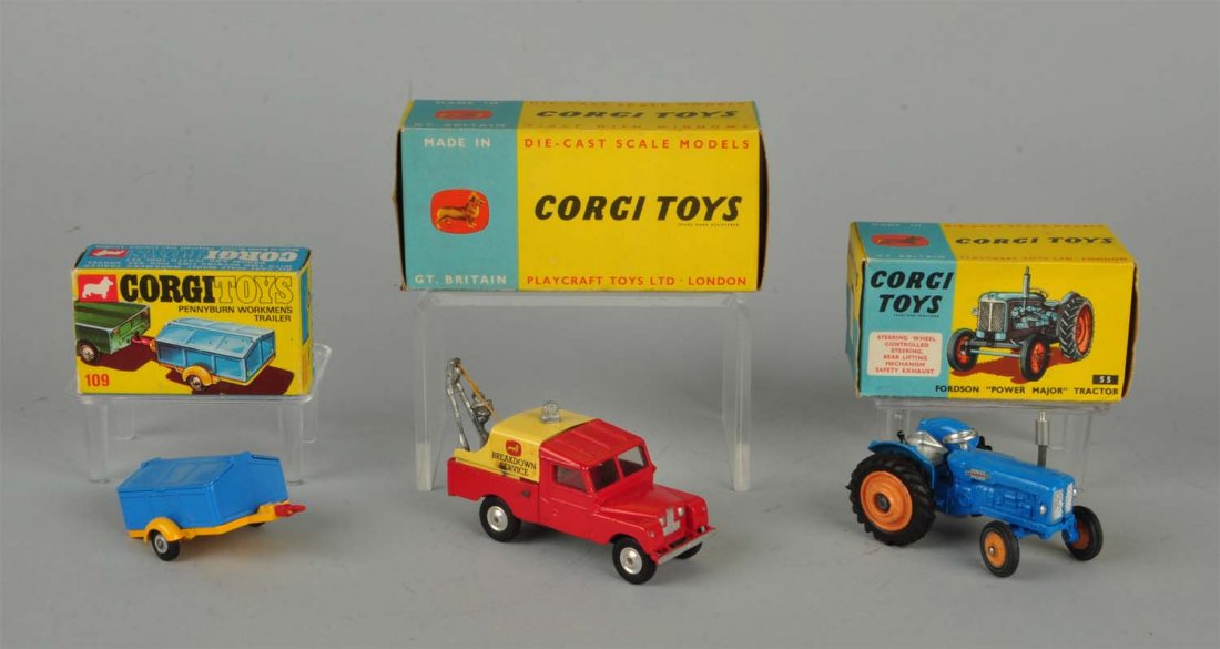 Lot Of 3: Corgi #55, #109 & #417 Vehicles. (1 of 4)
