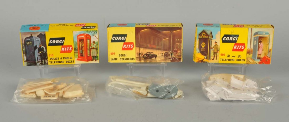 Lot Of 3: Corgi #610, #606 & #602 Accessory Kits. (1 of 1)