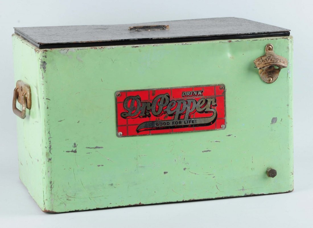 Early Dr. Pepper Metal Cooler. (1 of 4)