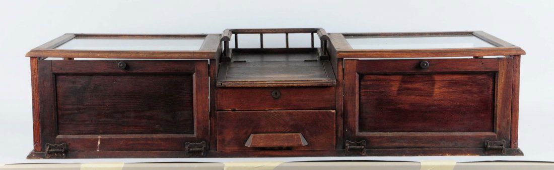 Early Sun Manufacture Co. Cigar Showcase. (1 of 2)