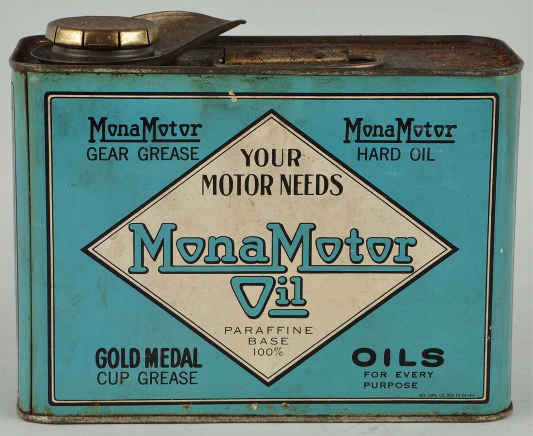 Mona Motor Oil Half Gallon Flat Metal Can. (1 of 2)