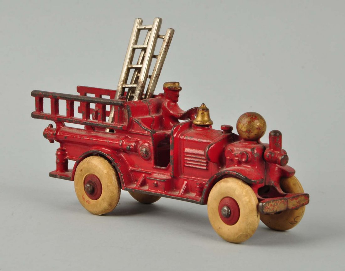 Cast Iron American Made Fire Ladder Truck. (1 of 2)
