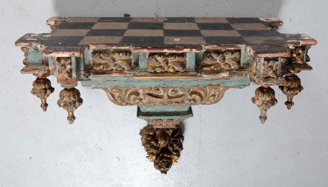 18th Century Wall Bracket. (1 of 2)