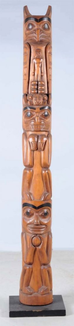 Native American N.W. Coast Totem Pole. (1 of 6)