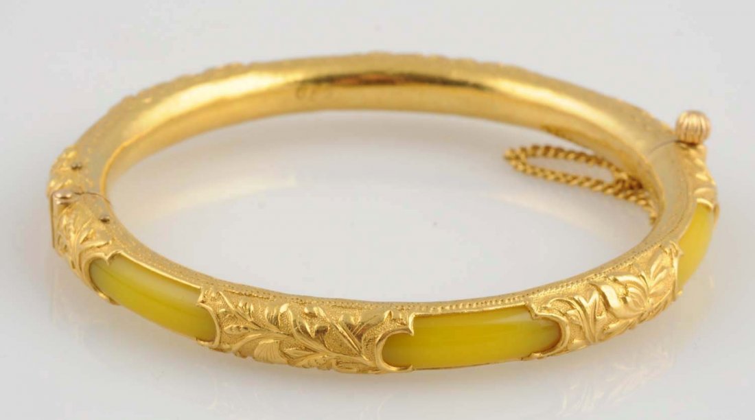 22k Gold Bangle Bracelet. (1 of 5)