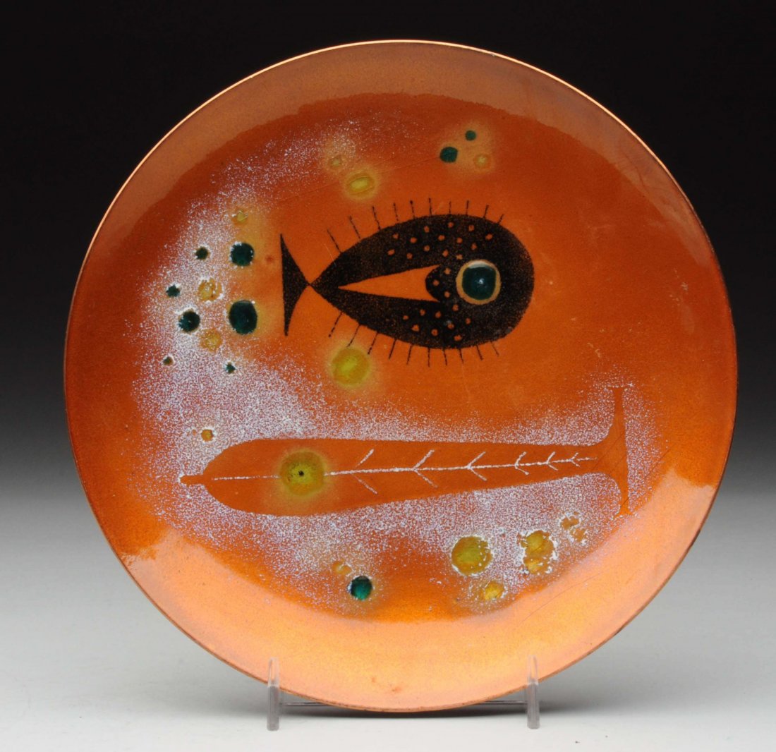 Elizabeth Madley American Enamel Dish. (1 of 2)