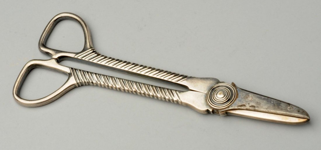 Pair of Gorham Silver Plate Grape Scissors (1 of 2)