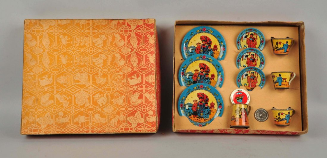 Ohio Art Tin Litho Oriental Themed Tea Set. (1 of 4)