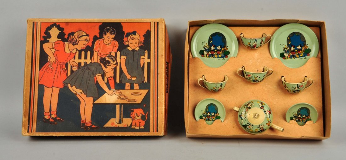 Ohio Art W. Disney Mickey Mouse Tin Litho Tea Set (1 of 5)