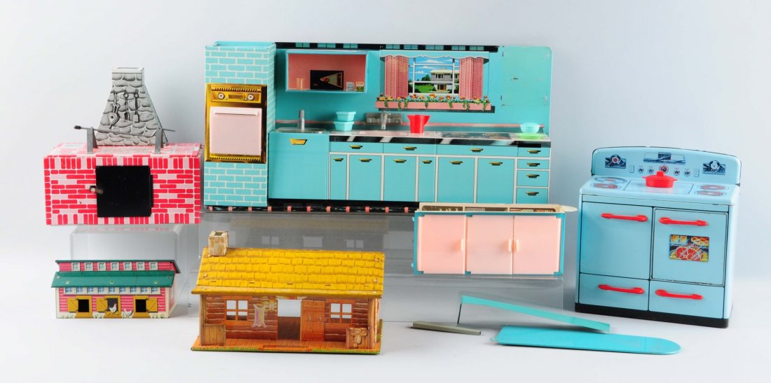 Lot Of 5: Tin Litho Kitchen and House Set. (1 of 1)