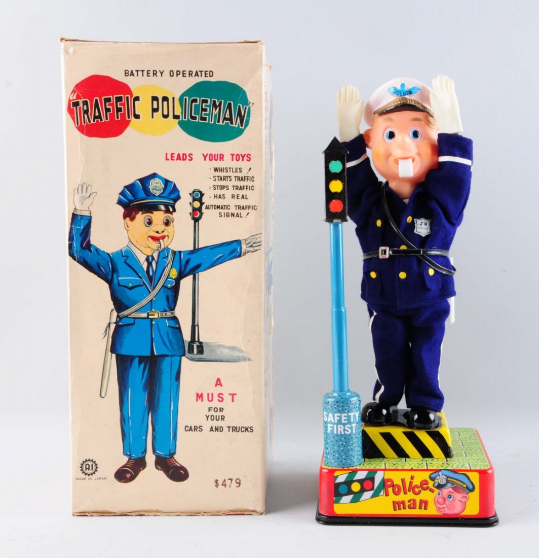 Japanese Battery Op. Traffic Policeman Toy. (1 of 2)