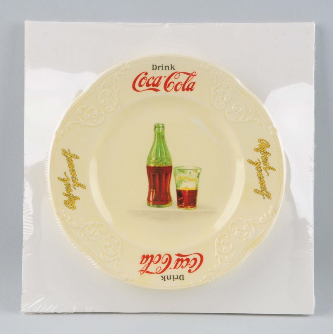 1931 Coca Cola China Plate. (1 of 1)