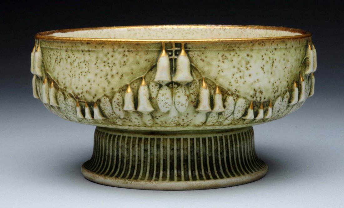 Ernst Wahliss Co. Ceramic Paul Dachsel Bellflower: Footed Centerpiece. 3.5 inches high, circa 1910. Marked with the Ernst Wahliss Red Crown, Mint. Illustrated in Monsters and Maidens, Byron Vreeland, page 469. Condition (Near Mint). Size 7" Dia.