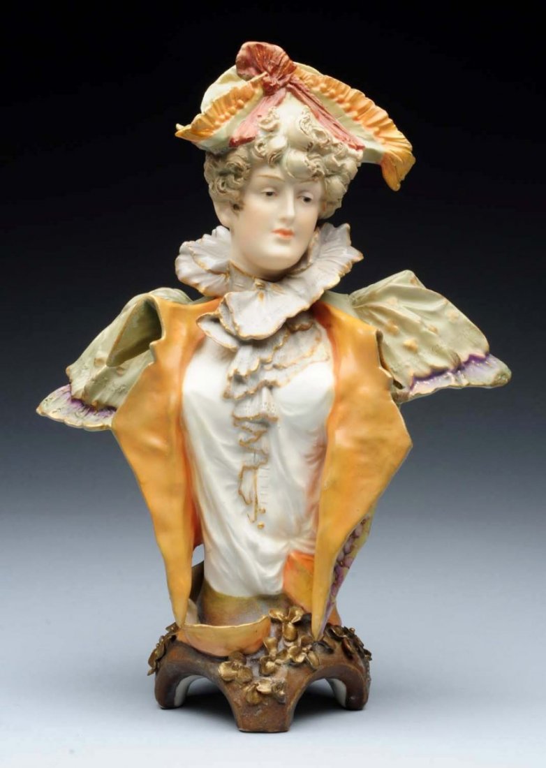 Ernst Wahliss Co. Ceramic Bust of Edwardian Lady. (1 of 5)