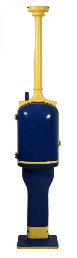 G & B Model #88 Curb Gas Pump. (1 of 6)