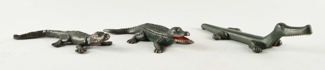 Lot Of 3: Cast Iron Alligators Paperweights. (1 of 2)