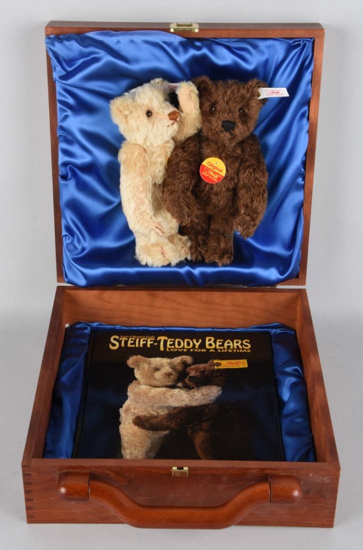 Steiff Wooden Boxed Set. (1 of 1)
