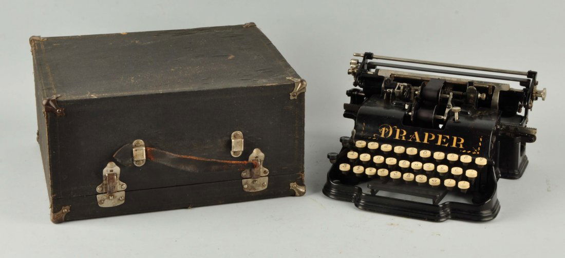 Draper 1906 Typewriter. (1 of 1)
