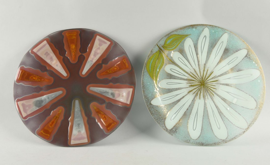 Lot f 2: Large Charger Art Glass Plates. (1 of 1)
