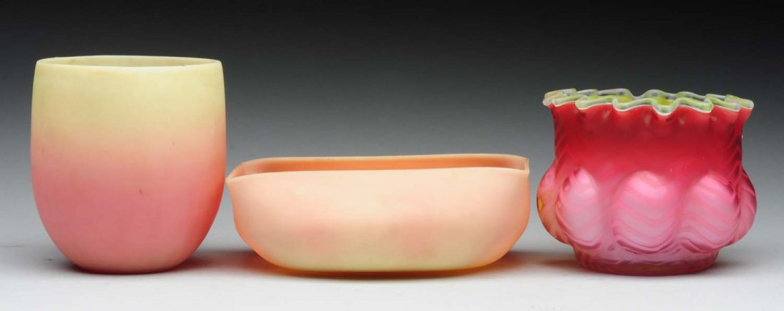 Lot of 3: Glass Pieces. (1 of 1)