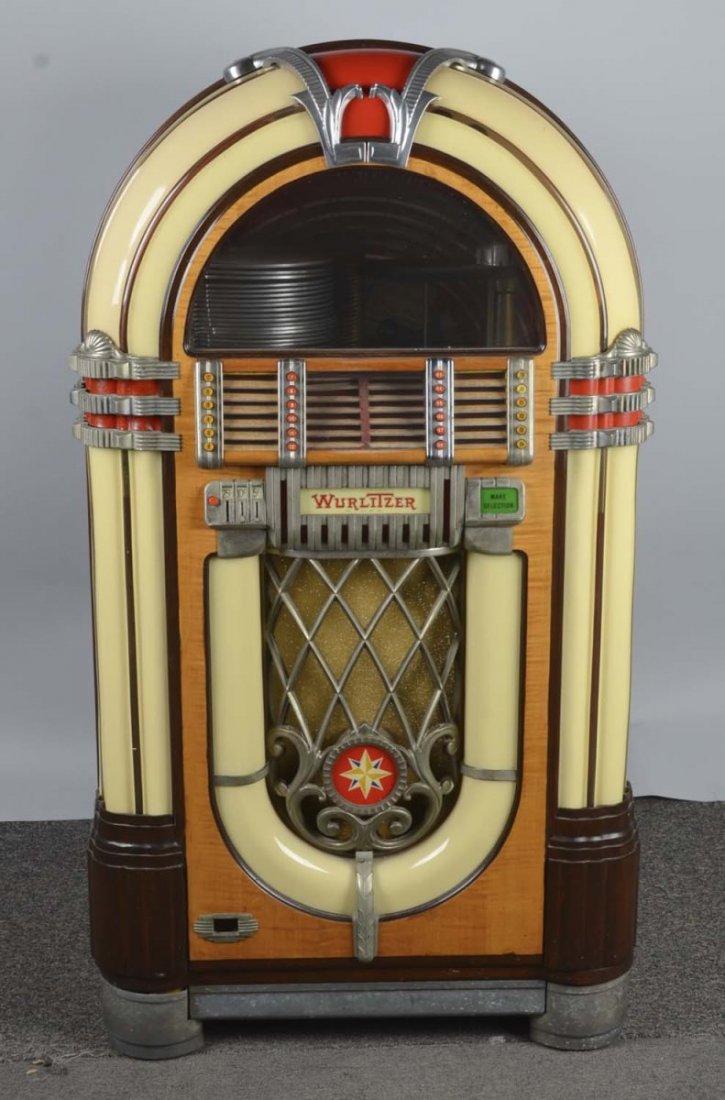 Multi Coin Wurlitzer Model 1015 Phonograph Jukebox (1 of 6)