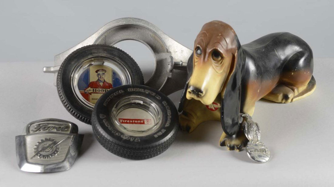 Lot Of Assorted Petroliana Items (1 of 4)