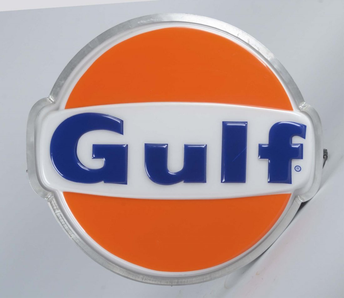 Gulf Lighted Sign (1 of 2)