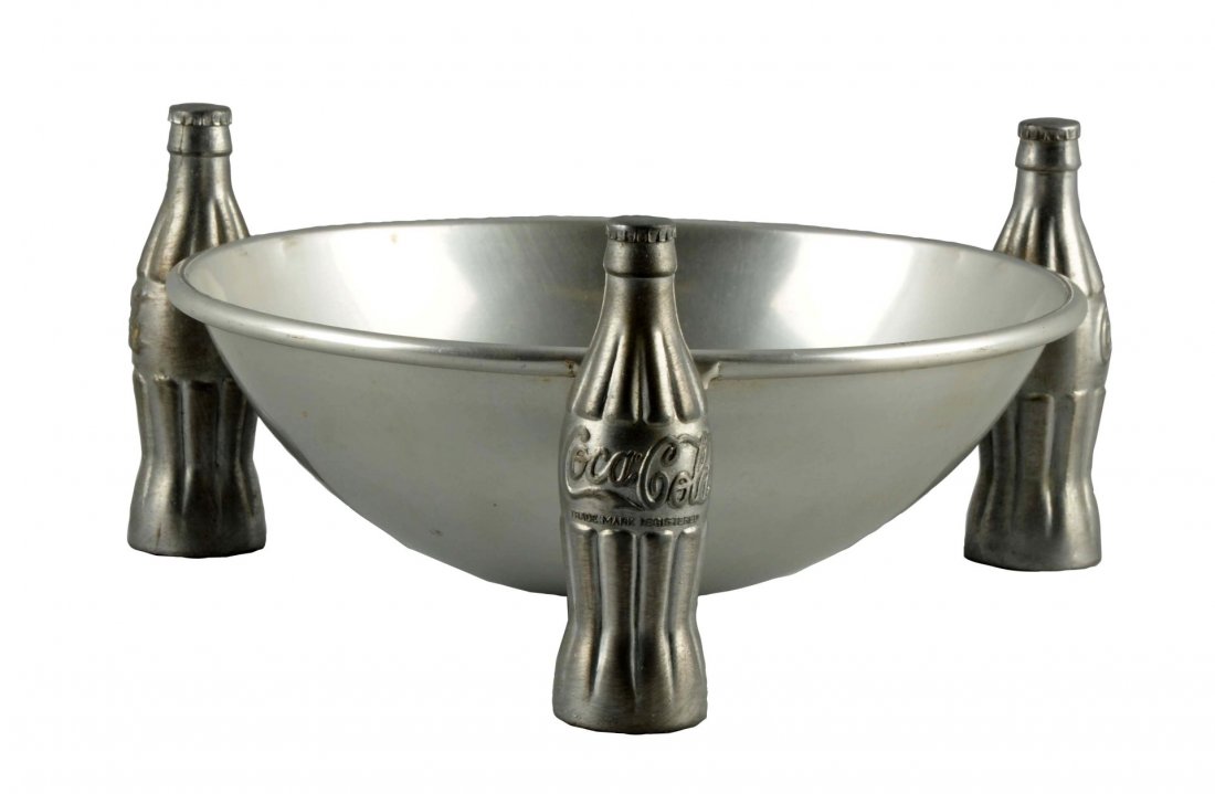 1930's Coca - Cola Pretzel Dish. (1 of 2)