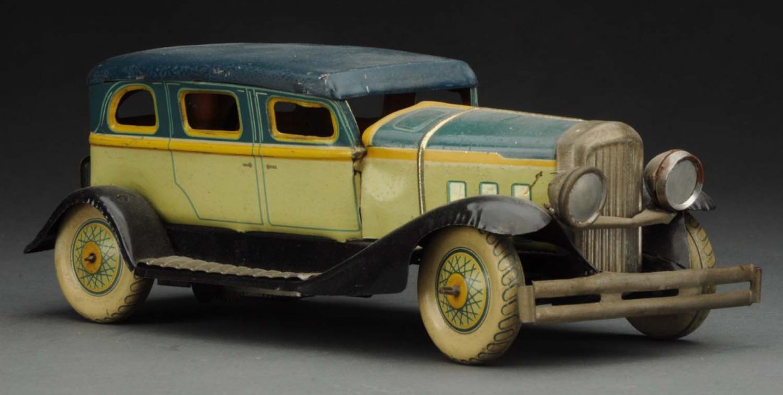 Pre War Japanese Sedan Auto. (1 of 3)