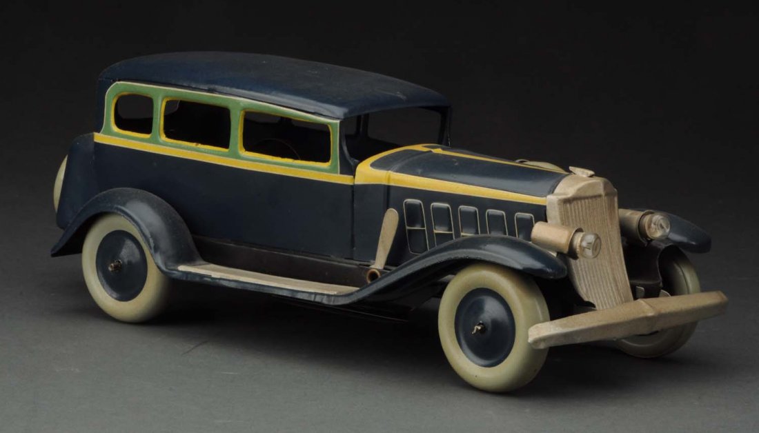 Pre-War Japanese 1932 Tin Litho Packard Sedan. (1 of 3)