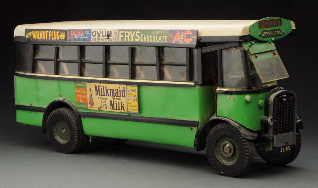 Contemp. Scratch Built English Green Line Bus. (1 of 2)