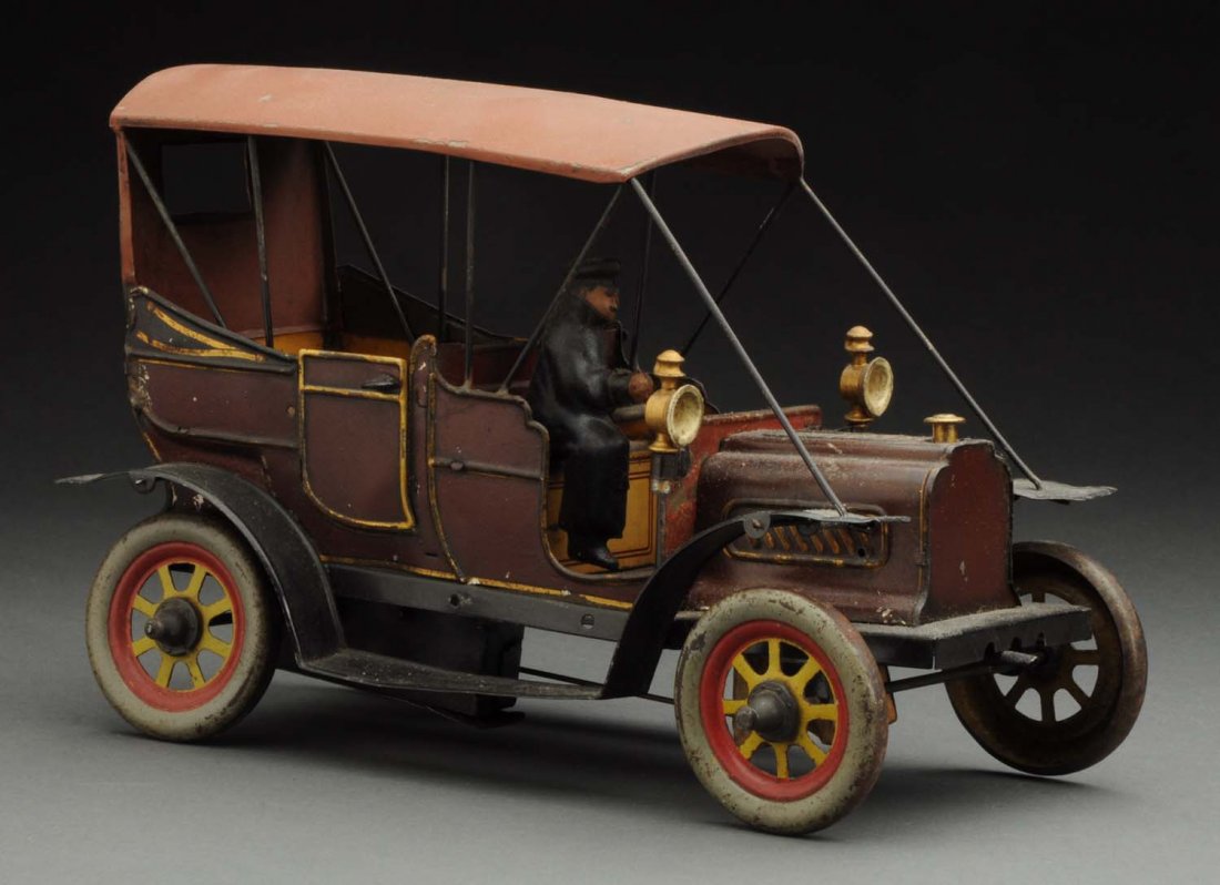Early German Tin Litho Wind-Up Carette Car. (1 of 3)