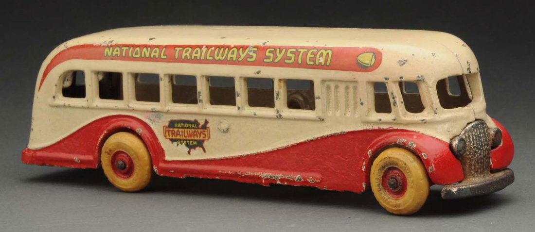 “National Trailways” Bus (1 of 2)