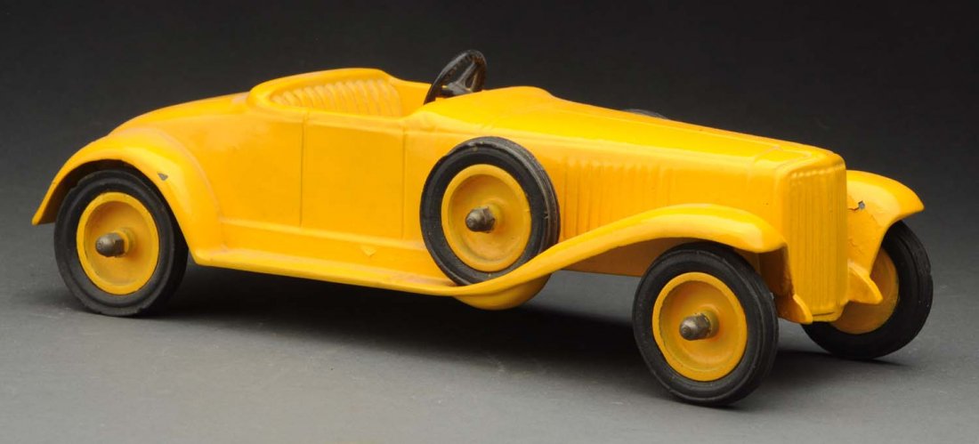 Faith Manufacturing Co. Cast Roadster. (1 of 3)