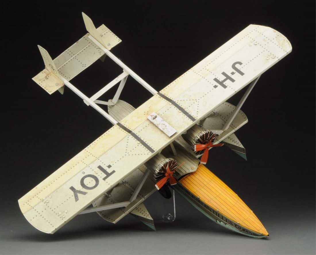 Unusual Cont. Tin Litho Sikorsky Flying Boat Toy. (1 of 3)