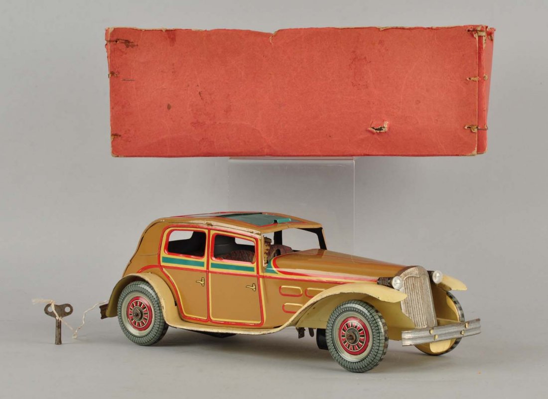 Wells Beige Tin Limousine With Box. (1 of 5)