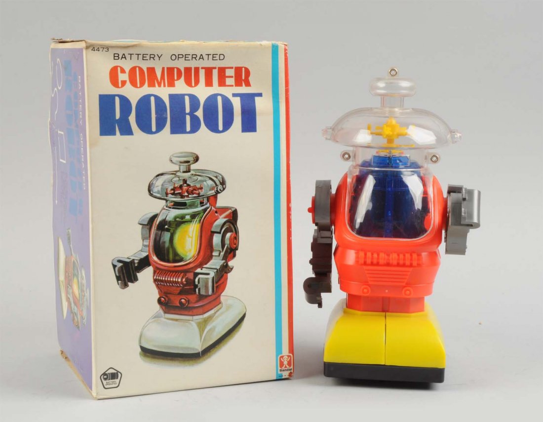 Japanese Bandai Battery Op Computer Robot In Box. (1 of 2)