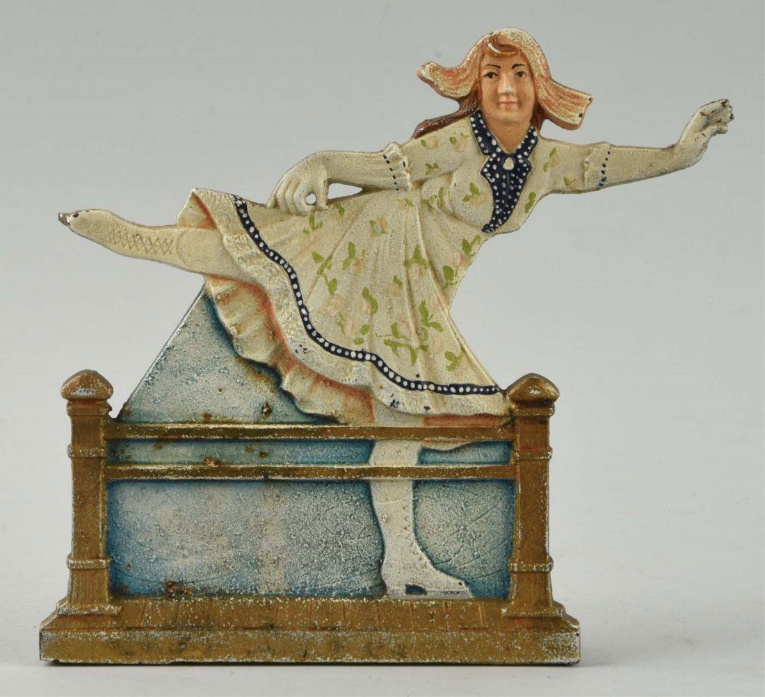 Cast Iron Skater String Holder. (1 of 2)