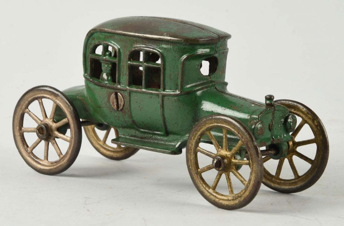 Cast Iron AC Williams Auto Still Bank. (1 of 2)