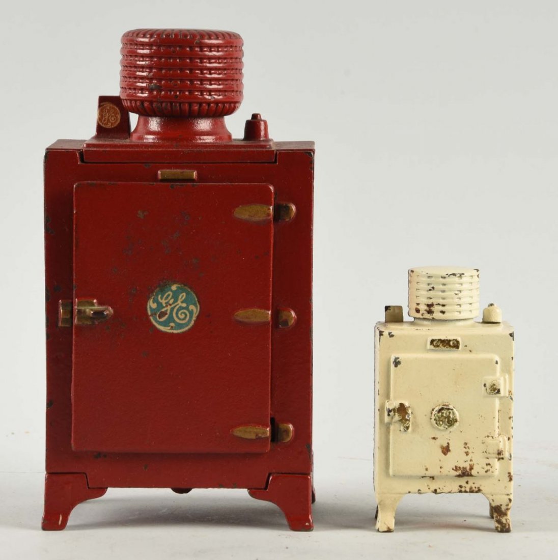 Lot Of 2: Hubley Cast Iron Refrigerators. (1 of 1)