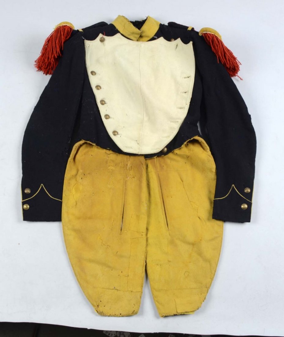 French Garde Nationale Officer's Coatee. (1 of 5)