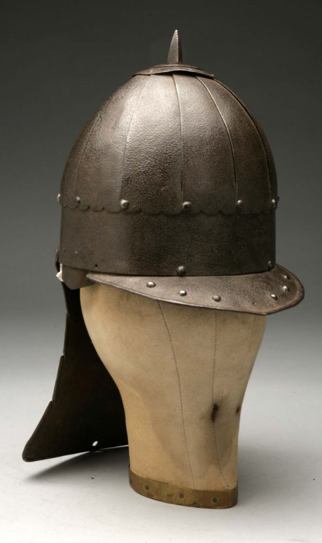 British Style Lobster Tail Helmet (1 of 6)