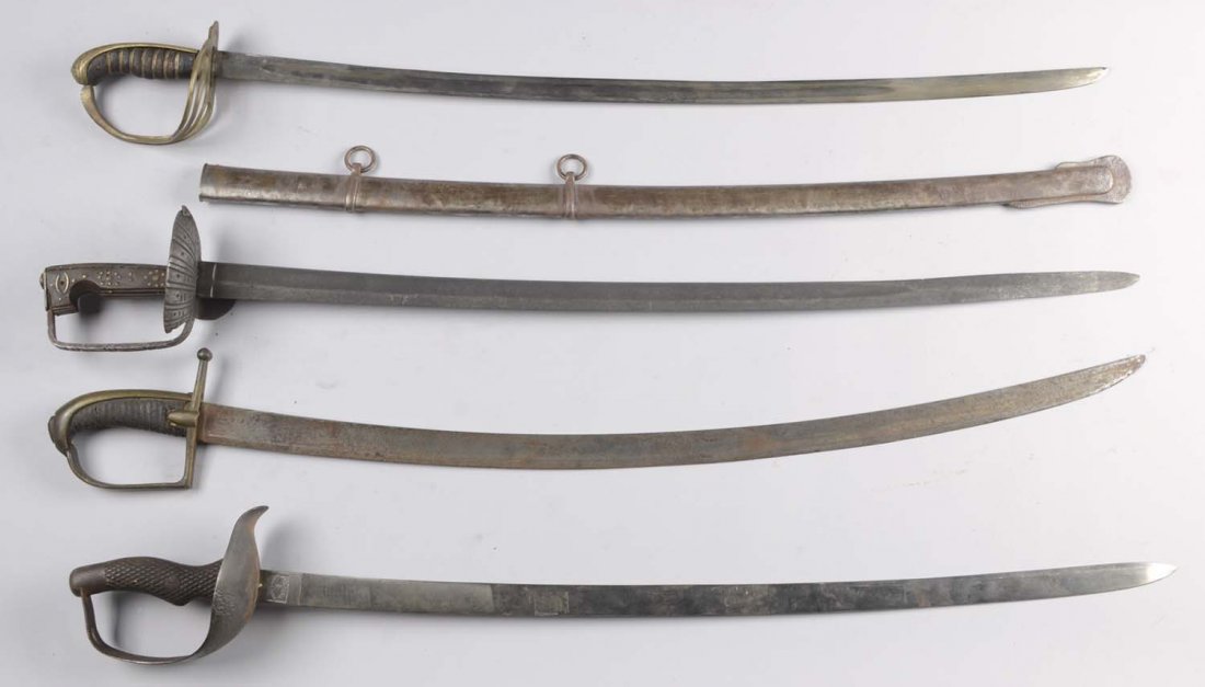 Lot of 4: Swords. (1 of 3)