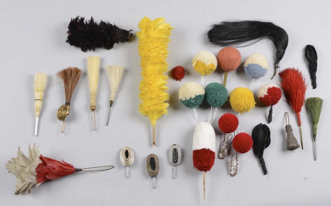 Lot of 29: Assorted Plumes, Cockades & Pom-Poms. (1 of 1)